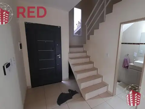 Depto Tipo Casa en Venta de 3 dormitorios