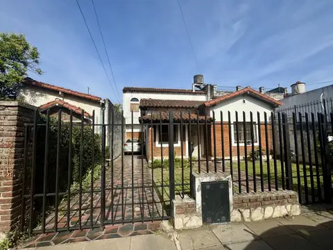 Casa - Venta - Argentina, Tres de Febrero - Potosí 2060