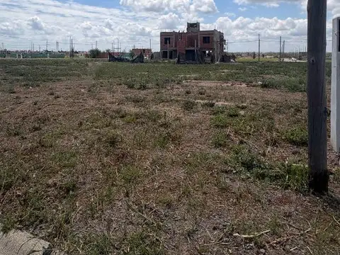 LOTE EN VENTA EN DOCTA PARQUE