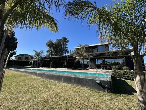 Casa en venta en Barrio Rumenco