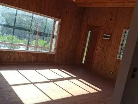 Casa en venta - 2 dormitorios 1 baño - 3000mts2 - Delta Chico