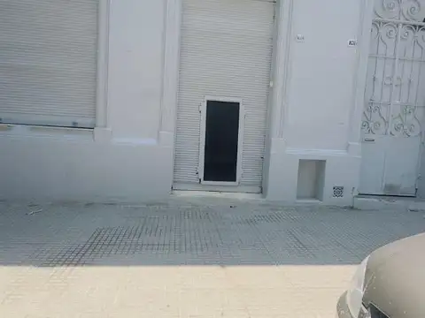 LOCAL PARA USO COMERCIAL