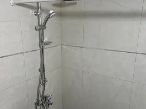 Depto Tipo Casa en Venta en Pompeya, USD 47.000
