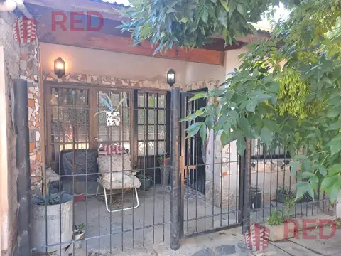 Vende Duplex en Barrio Los Alamos - Plottier