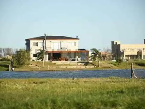 Terreno en Venta de 1082,0 m2