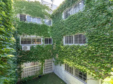 VENTA Block Edificio Comercial Oficinas Empresa Pyme Patios Conectividad Florida Vicente López