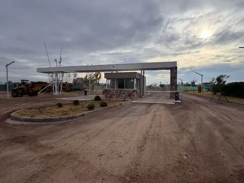 Terreno en Venta en La Colonia, USD 28.000