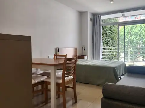 Departamento en Alquiler de Monoambiente