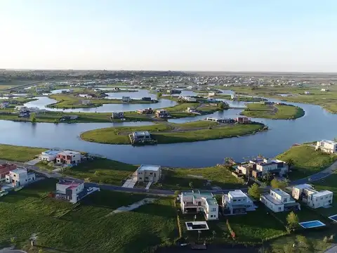 Terreno en Venta en El Canton, USD 190.000