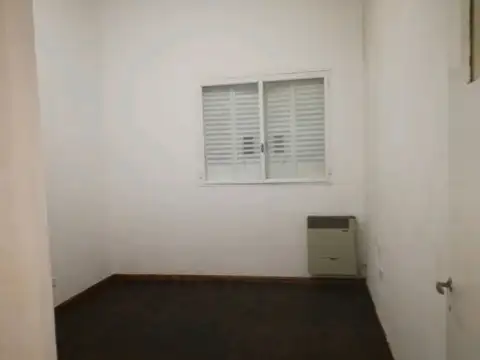 LOCAL EN VENTA EN LA PLATA