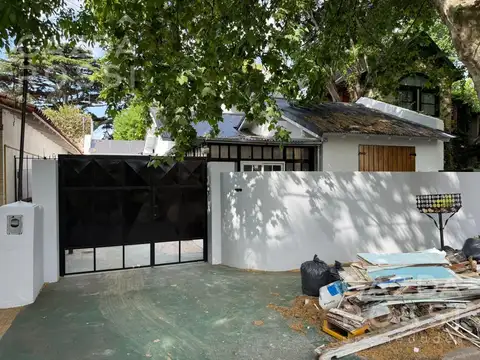 Casa en Alquiler en Adrogue, $ 1.800.000