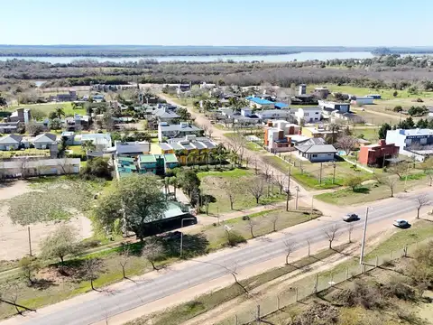Terreno en Venta 40  mts Fondo