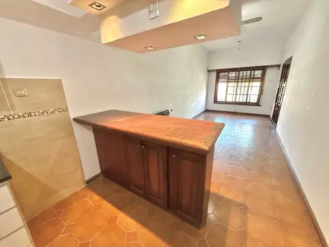 Depto Tipo Casa 3 ambientes con 1 baño
