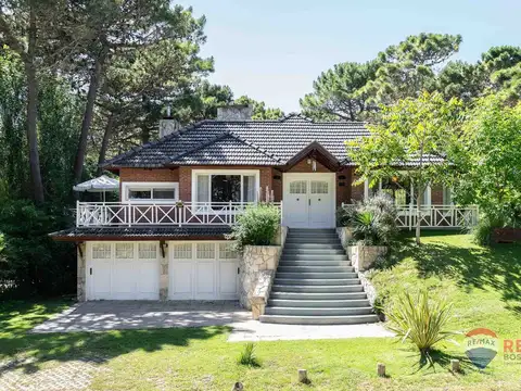 ALQUILER Chalet verano 2025 en Pinamar norte