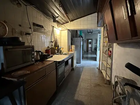 Casa en Venta en Castelar Sur, USD 98.000