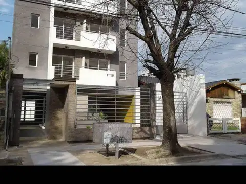 Alquiler de Monoambiente en Morón.