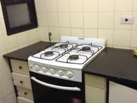 Departamento en Alquiler en Recoleta, $ 800.000