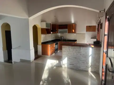 La Almudena. Barcelona. Casa 100