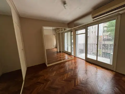 Venta 4 ambientes en Palermo Chico con Cochera cubierta