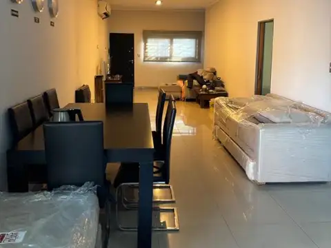Casa 5 ambientes con 5 baños