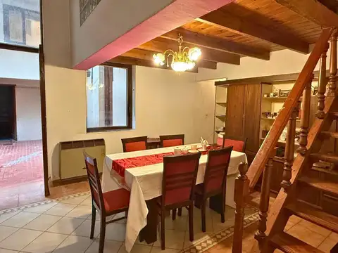Depto Tipo Casa en Venta en Flores, USD 159.000