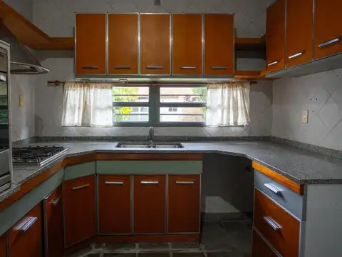 Terreno en Venta en Haedo Norte, USD 300.000