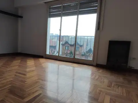 San Juan 446 , Piso 2