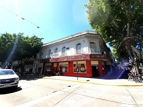 Local - Roque Saenz Peña