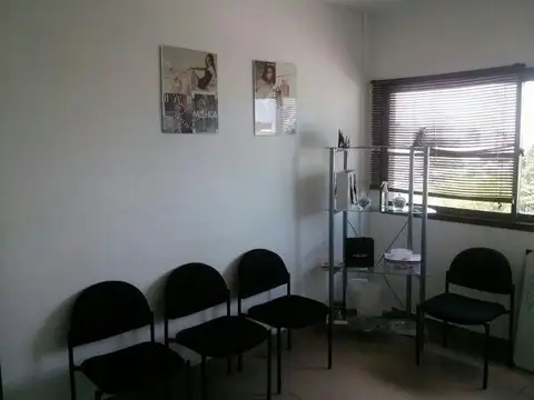 Av. Ricardo Balbin 1000