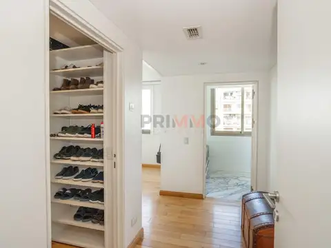 Departamento en Alquiler con 2 cocheras