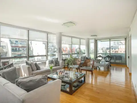 Departamento en Alquiler de 4 ambientes