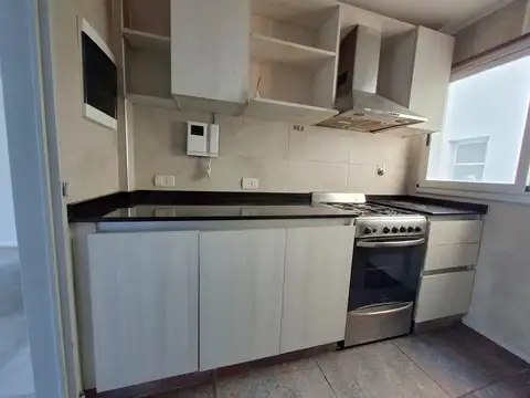 Departamento en Alquiler con 1 cocheras