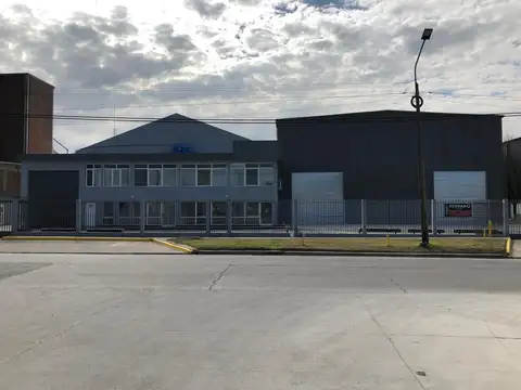 Alquiler Nave Industrial/Galpon con oficina a estrenar dentro de Polo Industrial en Burzaco