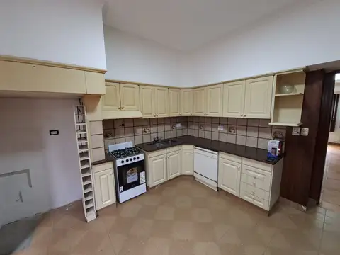 Depto Tipo Casa en Alquiler de 3 dormitorios