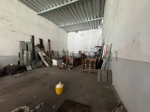 Jara 3100, Piso 1