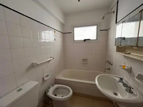 Departamento 3 ambientes con 1 baño