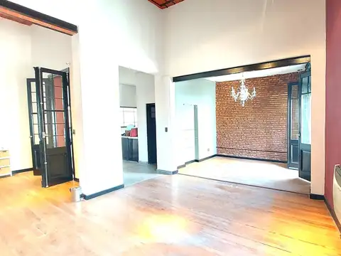 Costa Rica 4400