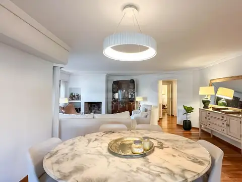 Departamento en Venta con 2 cocheras