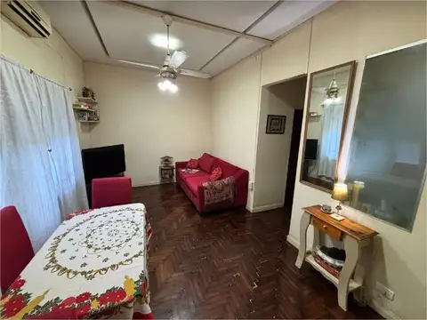 Depto Tipo Casa en Venta de 2 ambientes