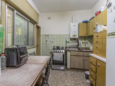 VENTA CASA 3 AMB + DPTO MONOAMB + GALPON . TABLADA