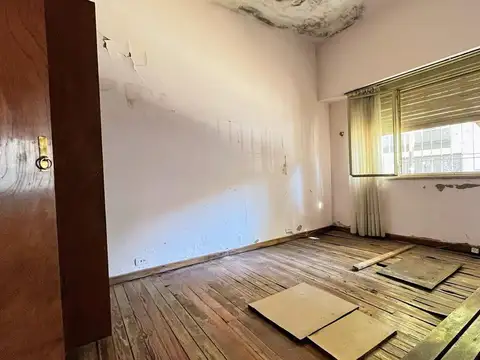 VENTA CASA LOTE PROPIO A REFACCIONAR VILLA URQUIZA