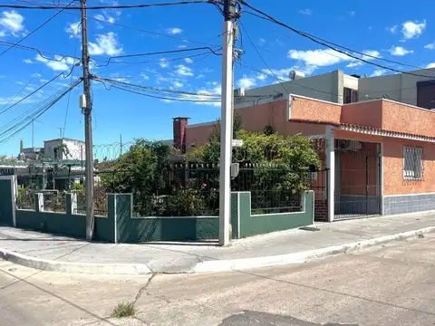 José Garibaldi 800