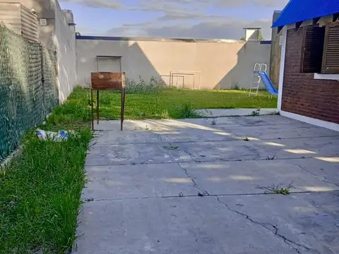 Casa en Venta en Puerto Gral San Martin, USD 40.000