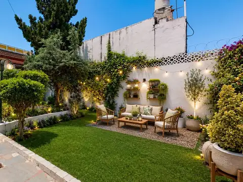 PH 5 AMBIENTES CON JARDIN QUINCHO Y PARRILLA