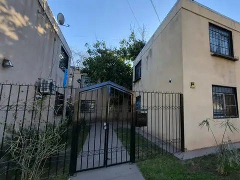 DEPARTAMENTO EN BARRIO CEMENTISTA A LA VENTA