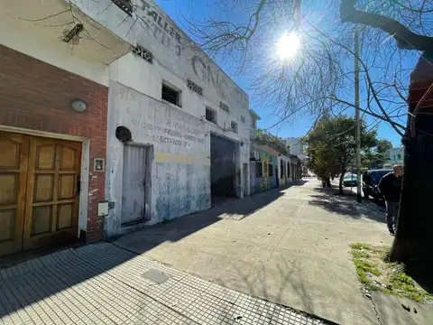 VENTA LOTE  SALIDA A 2 CALLES EN PARQUE CHACABUCO