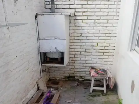 Depto Tipo Casa en Venta 50 años