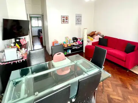 Avenida Teniente General Donato Álvarez 1500, Piso 1