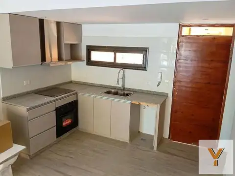 Departamento en Venta en Villa Gobernador Udaondo, USD 155.000
