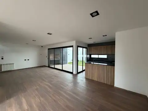 Casa en Venta en Chacra del Norte, USD 212.000